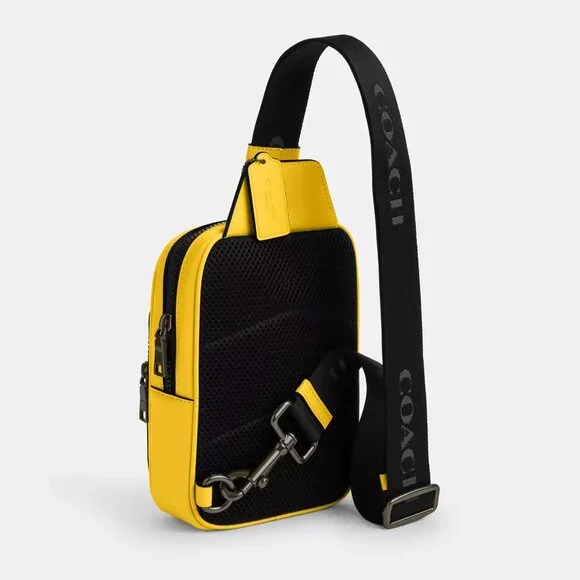 NWT Coach CX071 Leather Racer Sling Pack in Honey - Picture 6 of 7